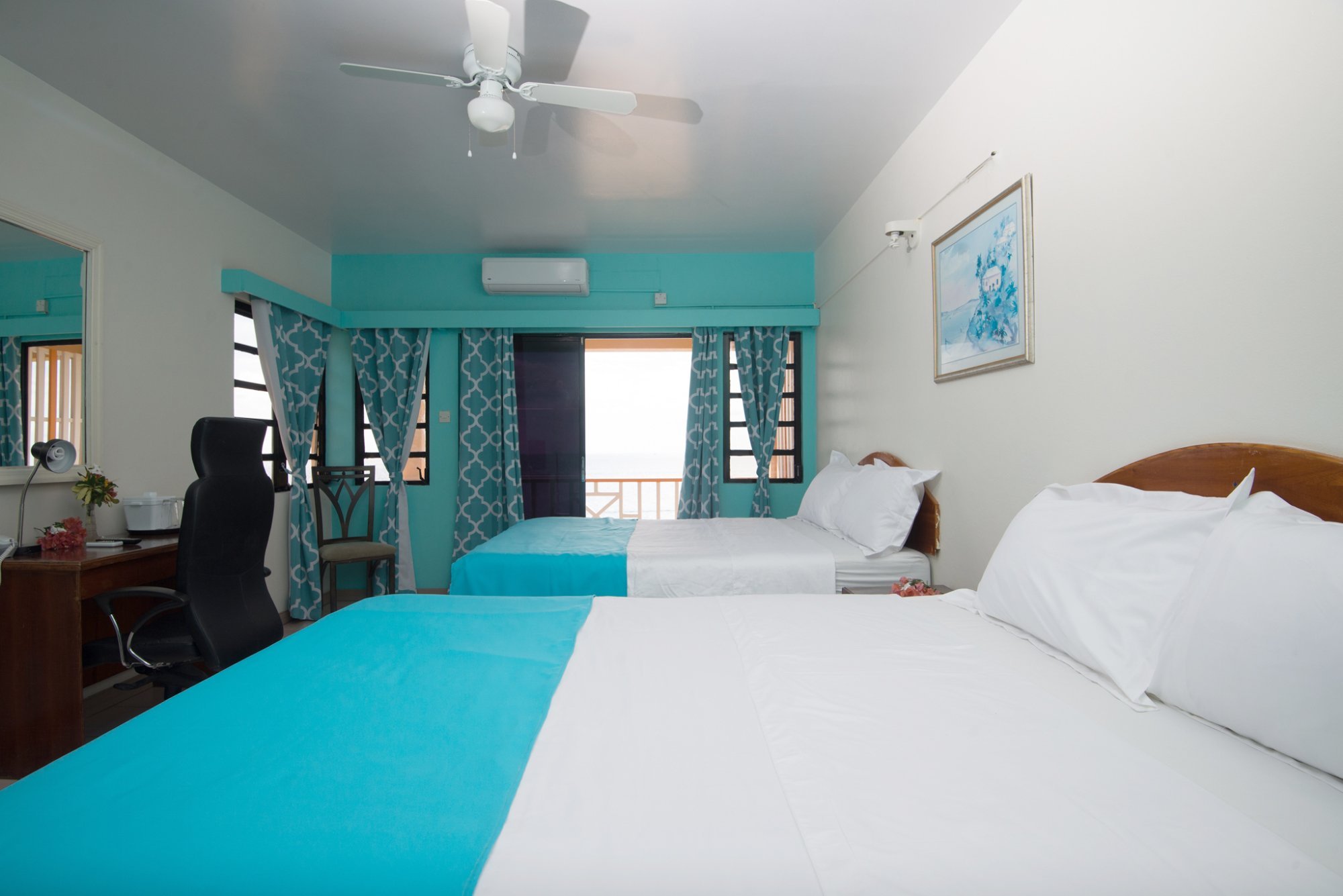 Bird Rock Beach Hotel by null