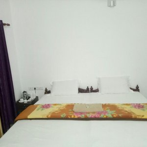 Periyar resorts & Villas munnar