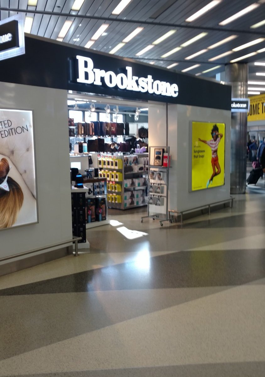 Oakley Store, 10000 West O'Hare Ave, Terminal 1-B Chicago, IL