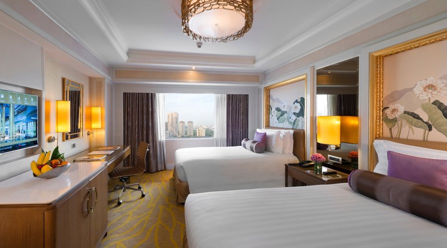 Premier Room
