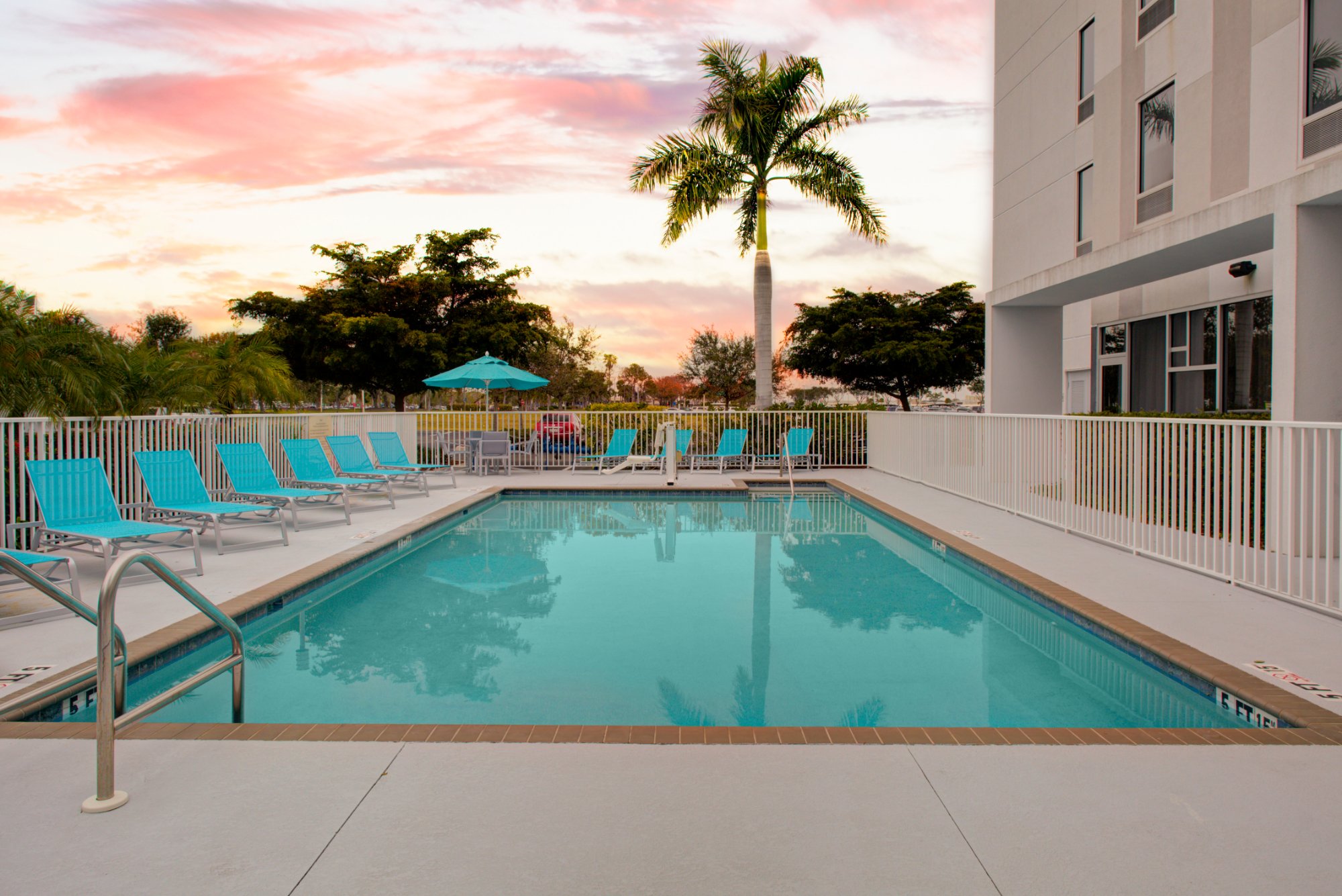 Hotel photo 44 of Hampton Inn & Suites Sarasota/Bradenton-Airport.
