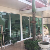 Coffee Tree - coffee&cake