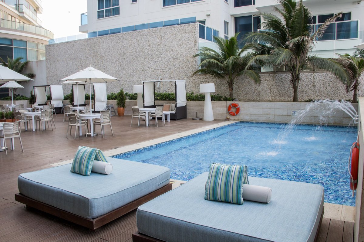 Radisson Cartagena Ocean Pavillion Hotel Pool Pictures & Reviews 