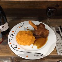 Souris d'agneau confite thym et écrasé de butternut