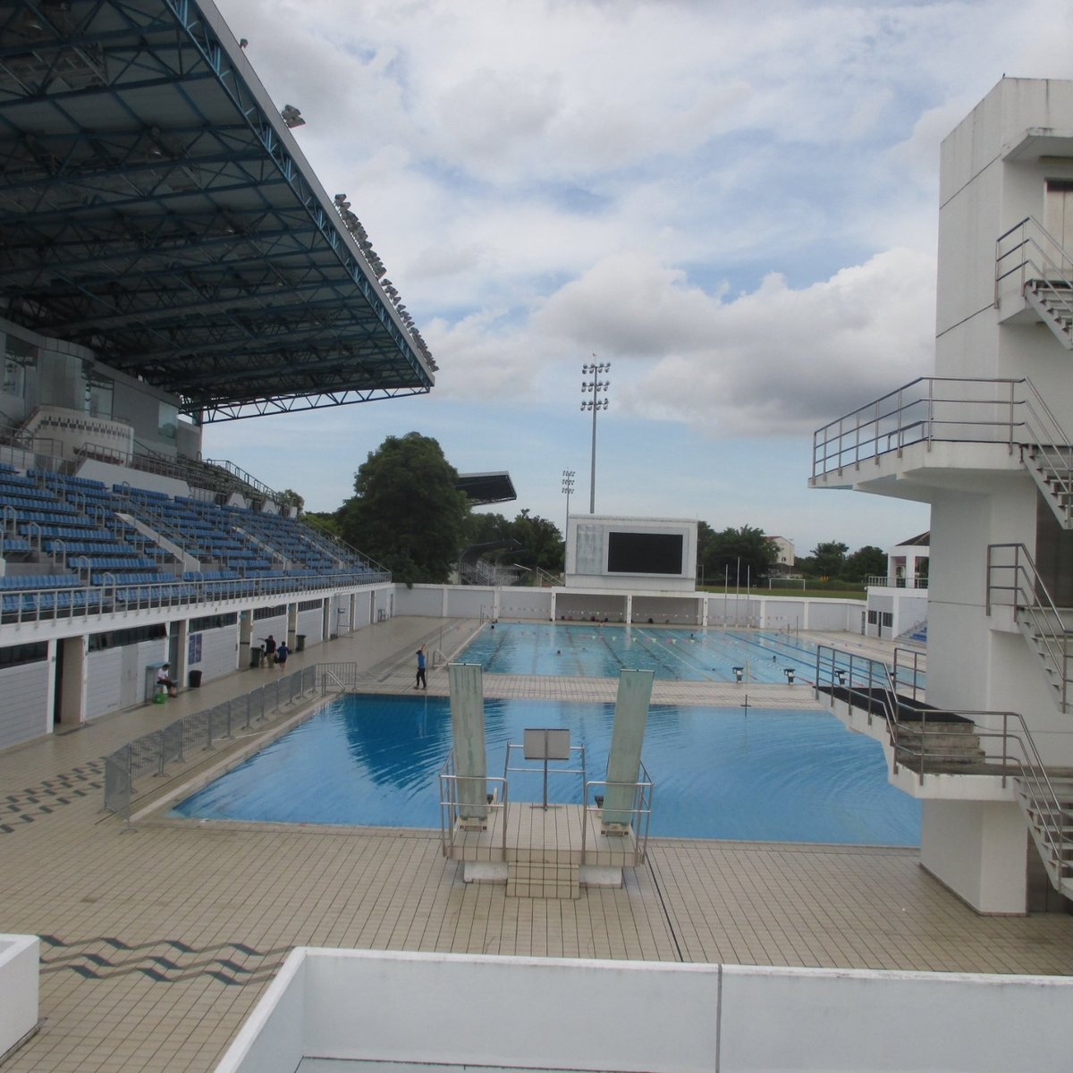 HASSANAL BOLKIAH NATIONAL SWIMMING POOL COMPLEX (2025) All You Need to ...