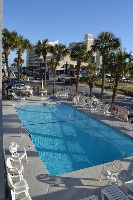 DAYS INN BY WYNDHAM MYRTLE BEACH-GRAND STRAND - Hotel Reviews (SC)