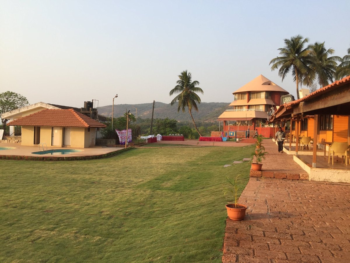 Sagar Sawali Beach Resort Ladghar Beach: Pictures & Reviews - Tripadvisor