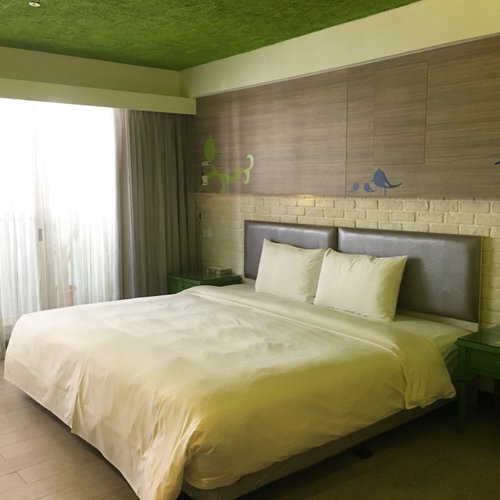 R8 ECO HOTEL $39 ($̶4̶7̶) - Prices & Motel Reviews - Lingya, Kaohsiung