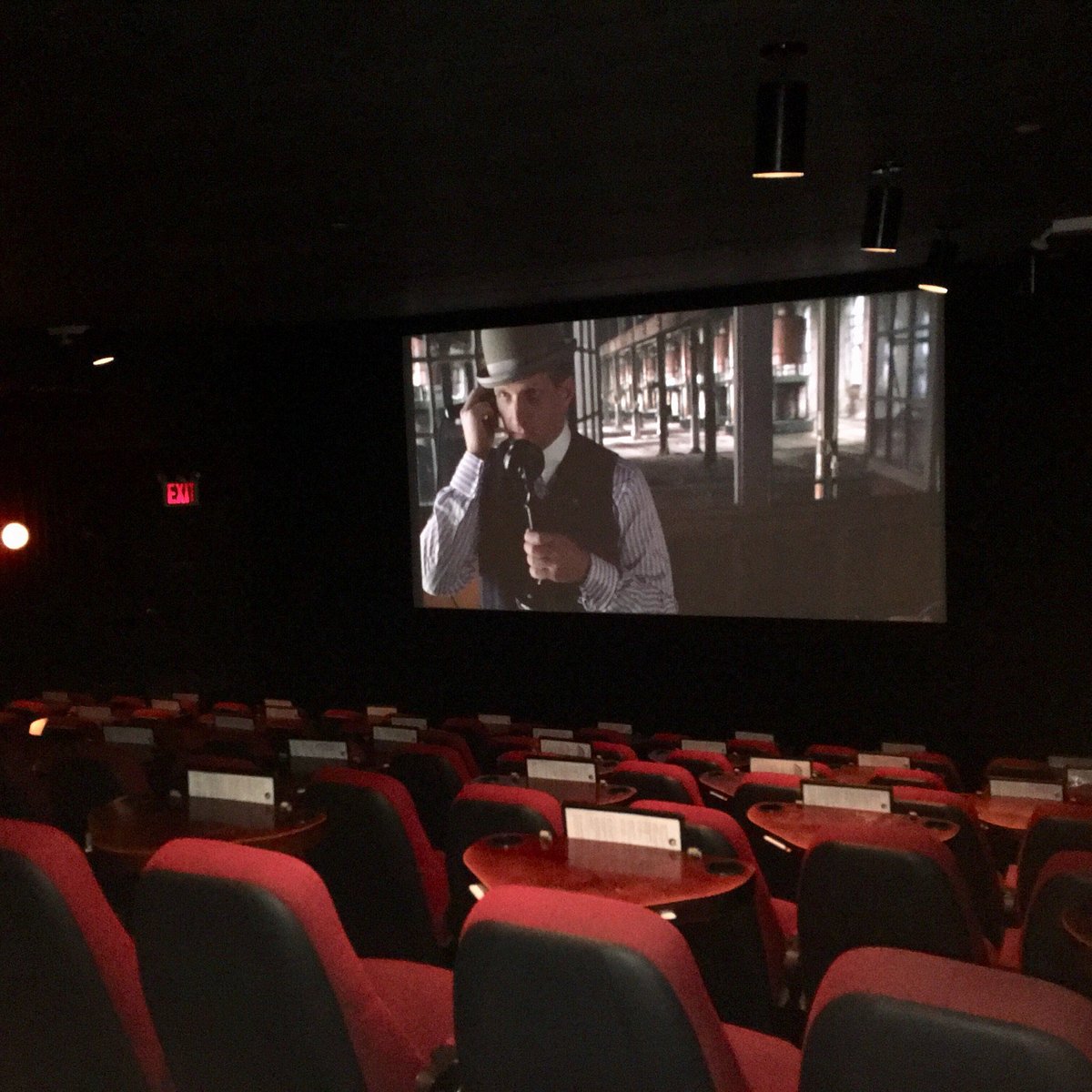 Nitehawk Cinema Williamsburg Бруклин лучшие советы перед посещением Tripadvisor