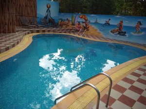 Pool & Beach