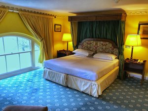 Zimmer und Suite