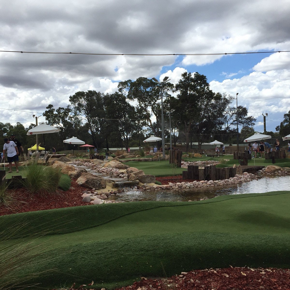 Mini-Golf Swan Valley  Perth Mini-Golf Course - The Vines Golf Course