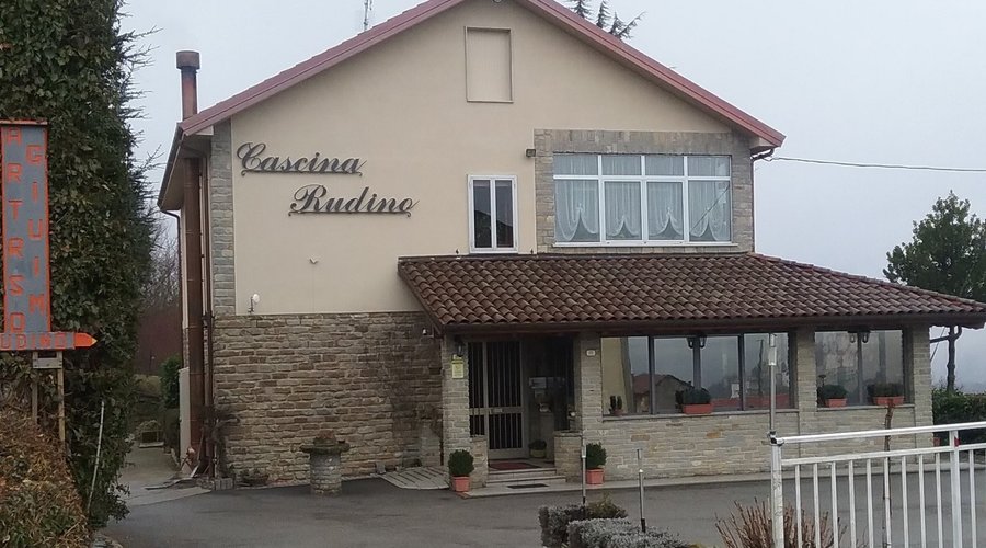 Nuova insegna per Cascina Rudino !