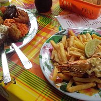 Assiettes de chez Syssy Pizza