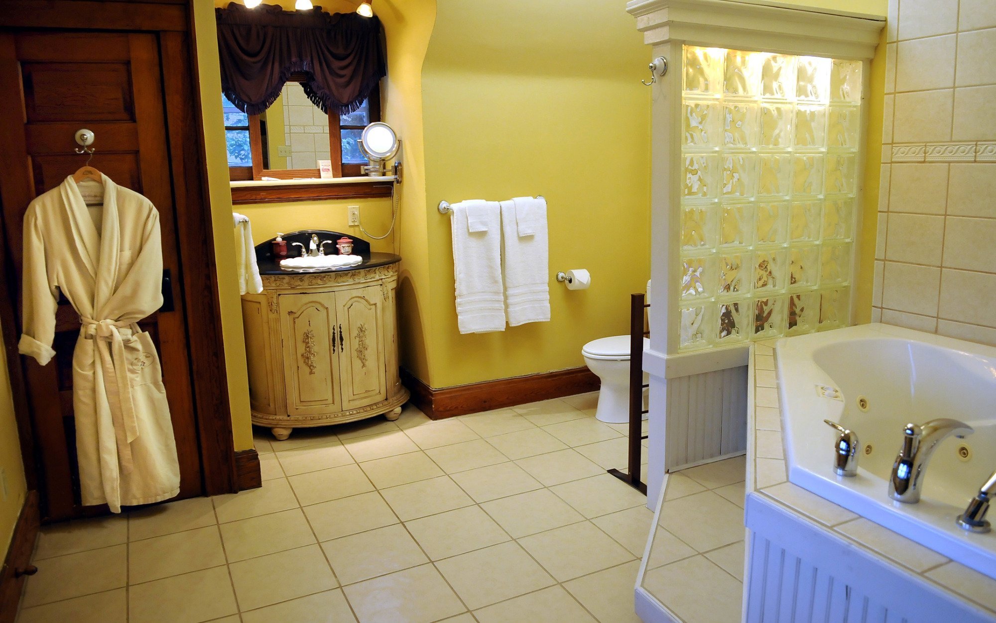 The Oliver Inn Bed & Breakfast by null