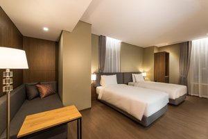 Room & Suite