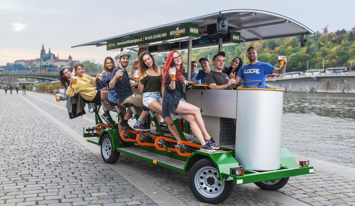 Beer Bike Prague (Prag) Aktuell für 2023 Lohnt es sich? (Mit fotos)