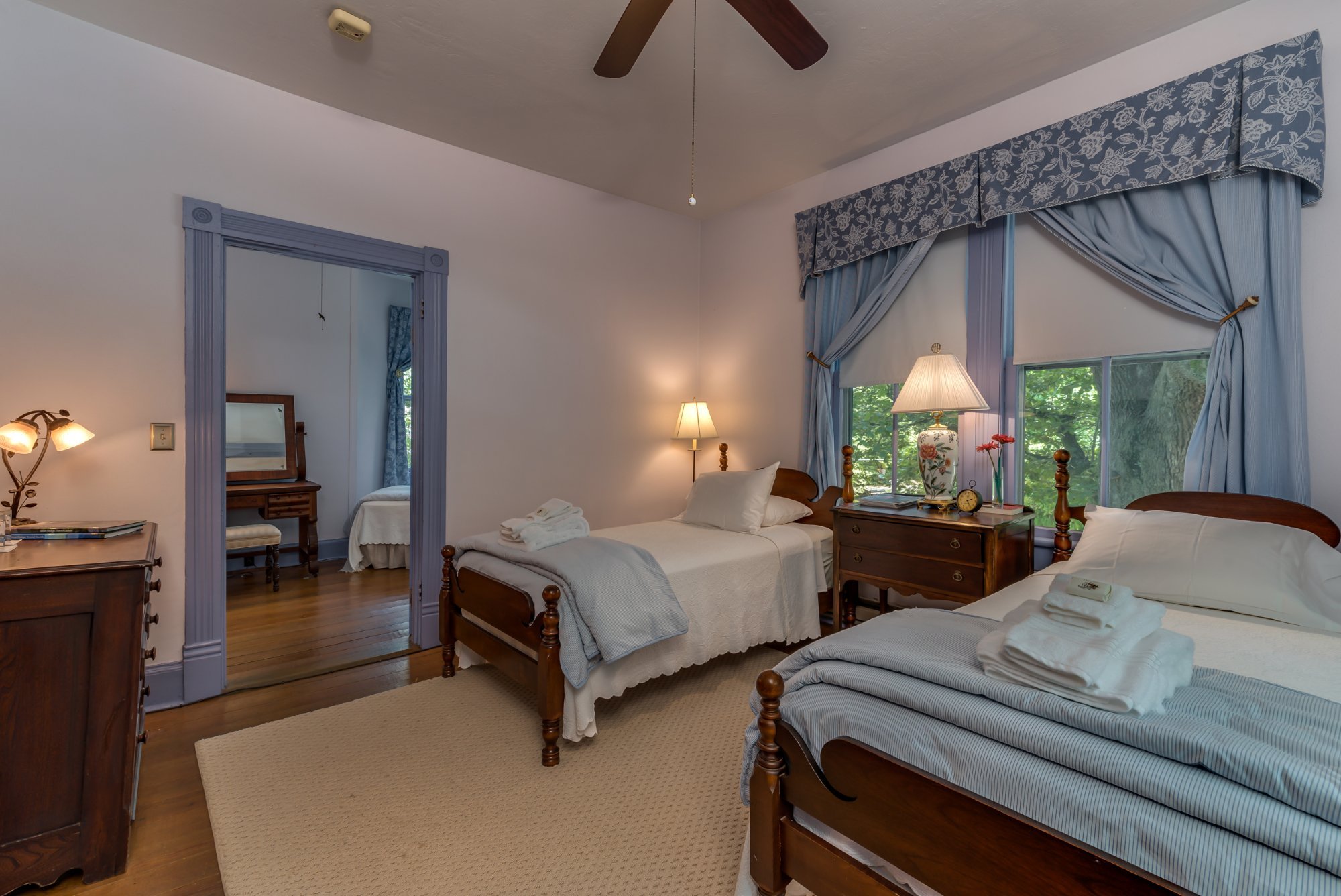 THE OAKS BED & BREAKFAST - Prices & B&B Reviews (Saluda, NC) - Tripadvisor