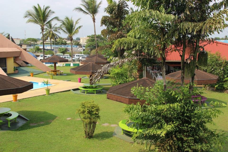 LES FLOTS Updated 2023 Prices Reviews Libreville Gabon