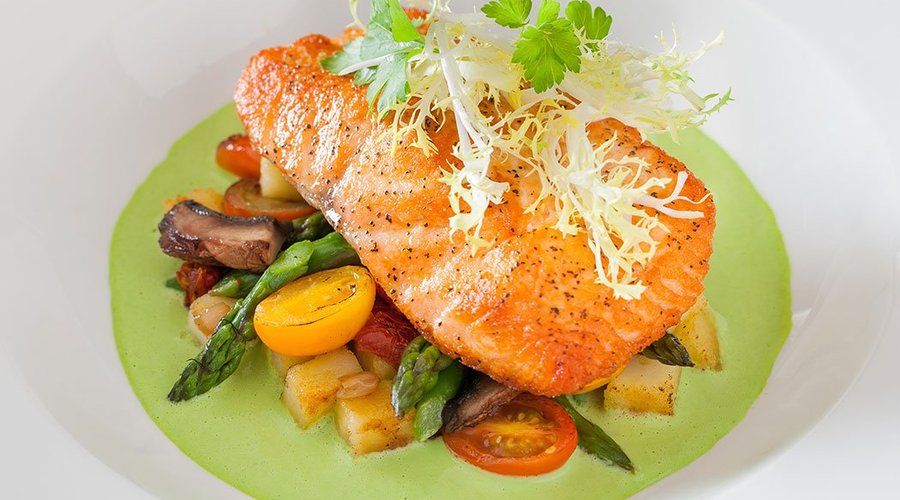 Grand Lux Cafe