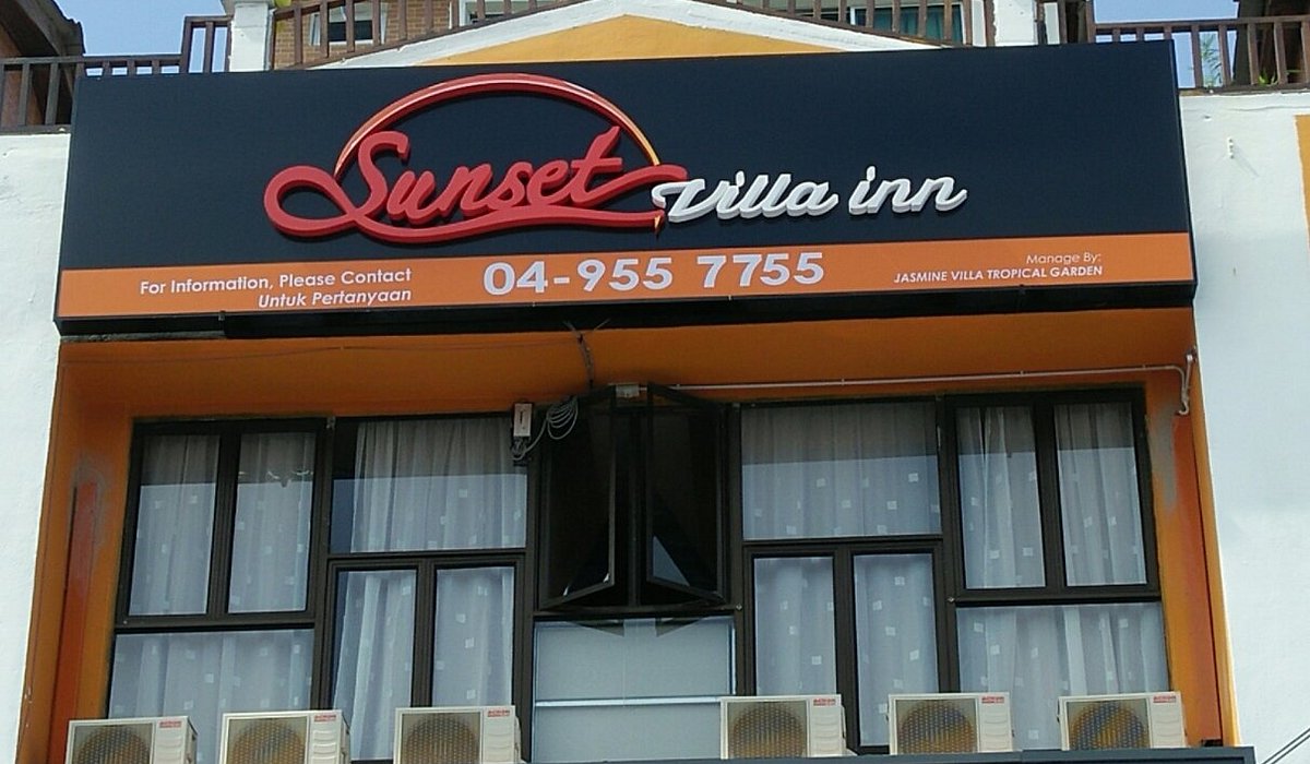 Sunset Villa Inn image