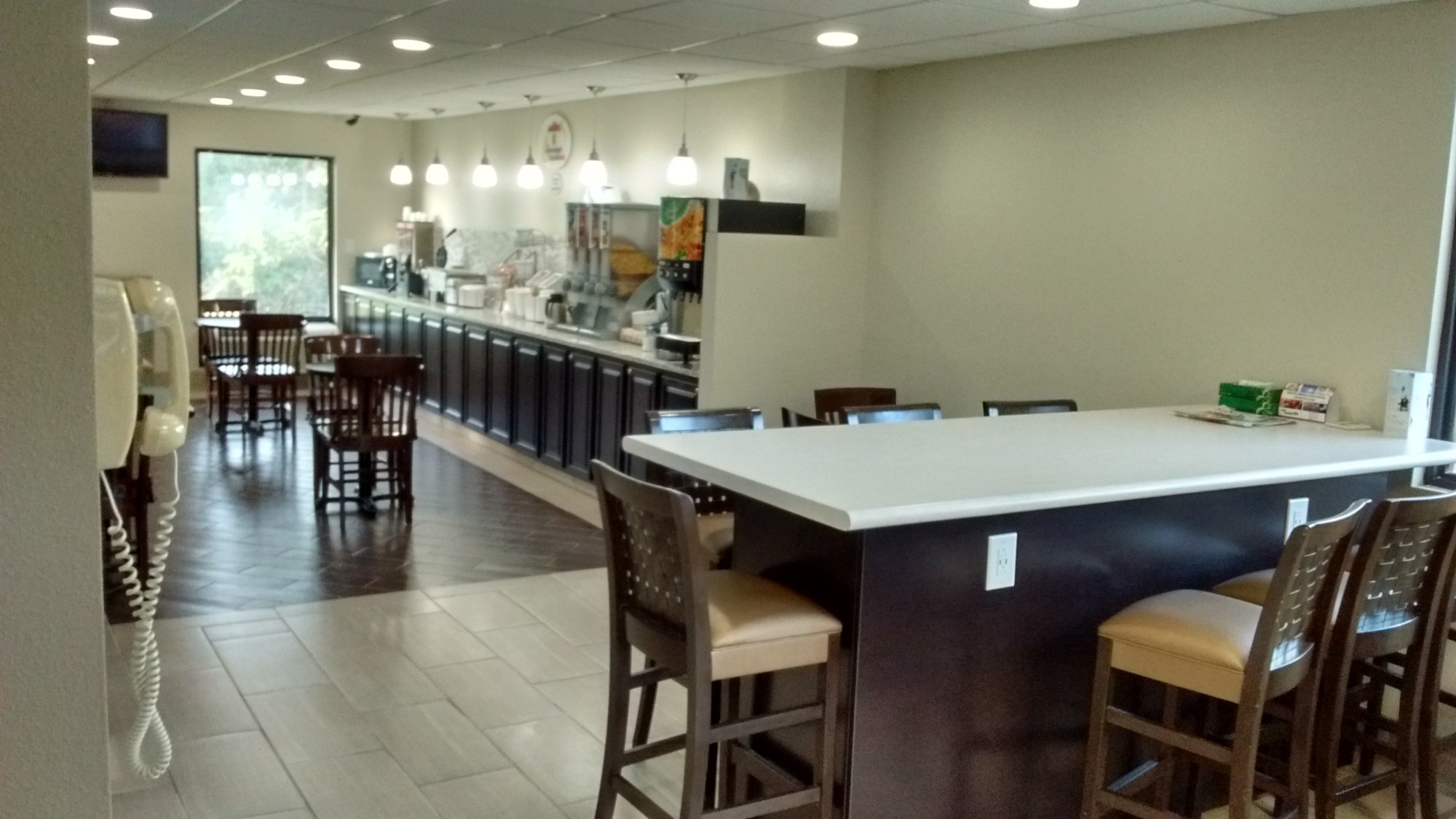 Hotel photo 58 of Super 8 by Wyndham Knoxville West/Farragut.