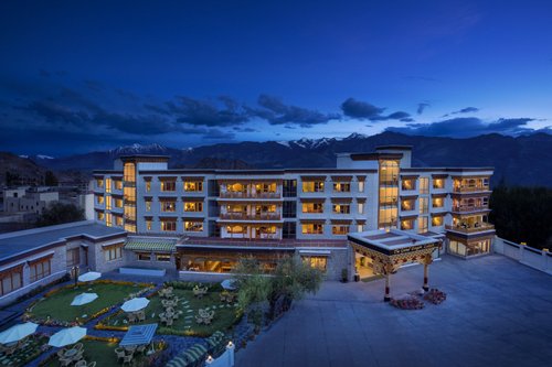 The Grand Dragon Ladakh: Experience Luxury Amidst Stunning Landscapes