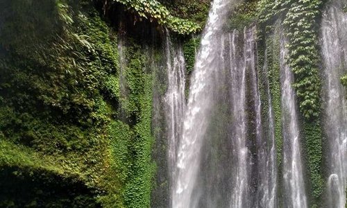 Tiu kelep water fall