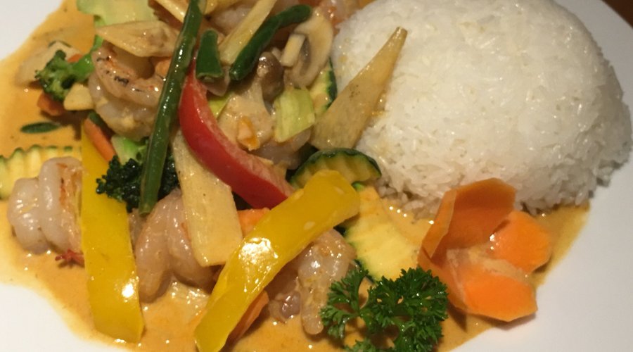 Herrliche asiatische Menus auch als Tellerservice
