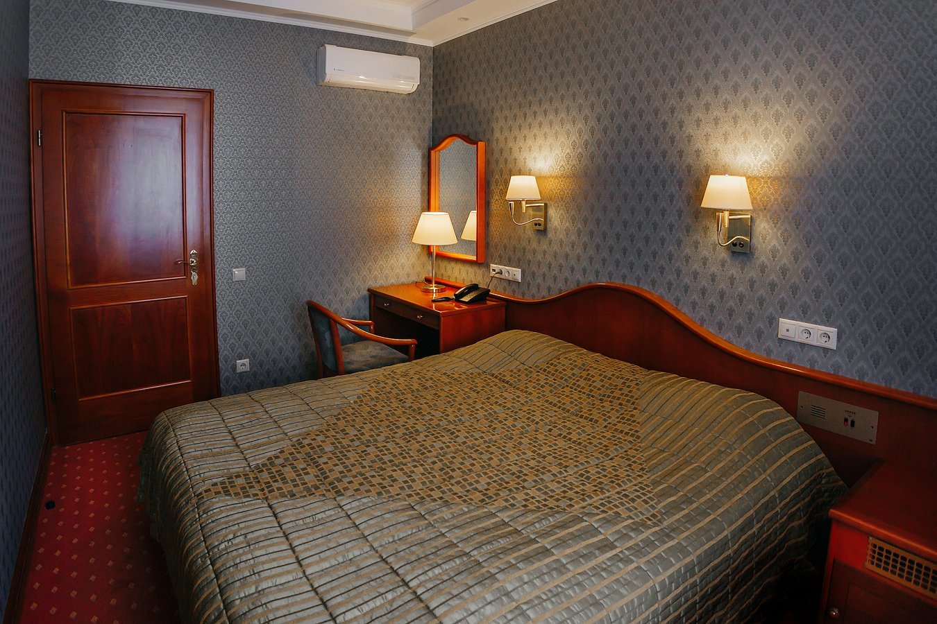 Business-Hotel Neftyanik (Almetyevsk) - 호텔 리뷰