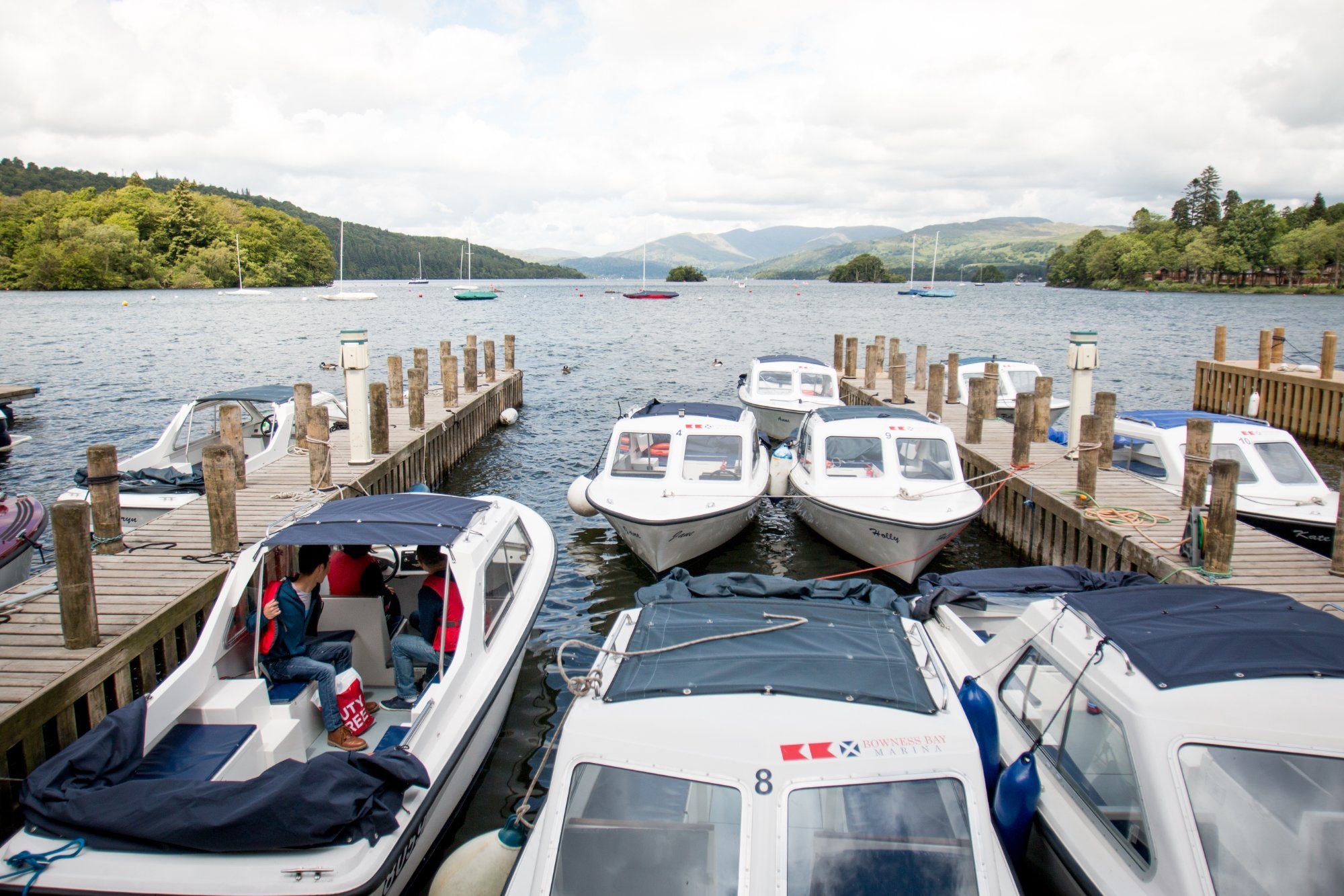 BOWNESS BAY MARINA WINDERMERE BOAT HIRE (BownessonWindermere) All