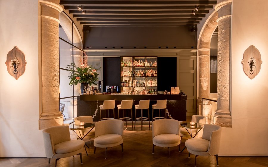 Lobby Bar - Quadrat Restaurant and Garden