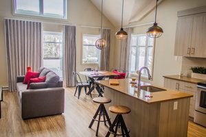 Room & Suite