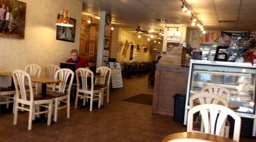 Yanis Coffee Zone