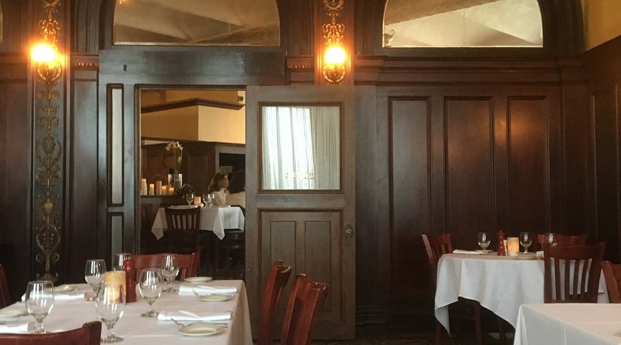 Remlik's Grille & Oyster Bar