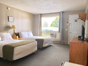 The Spirit Rock Outpost & Lodge in Wiarton, image may contain: Dorm Room, Furniture, Bed, Bedroom