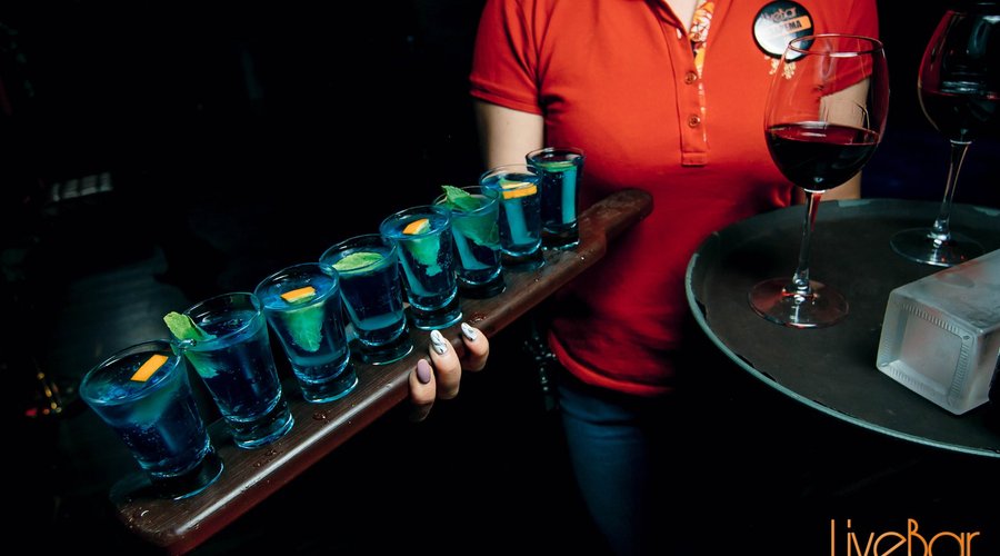 Shot-Set "Citron" - Blue Curasao, Vodka, Schweppes, Mint, Orange