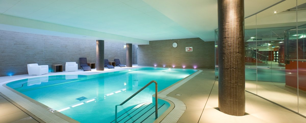 Novotel Edinburgh Park Spa: Pictures & Reviews - Tripadvisor