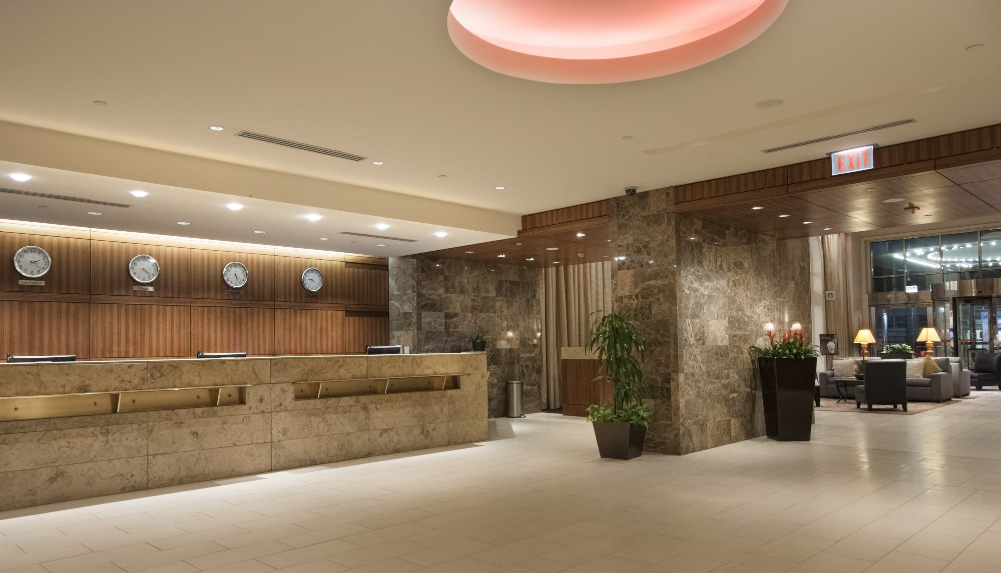 HILTON INDIANAPOLIS HOTEL SUITES Updated 2024 Reviews Photos Prices   Lobby 