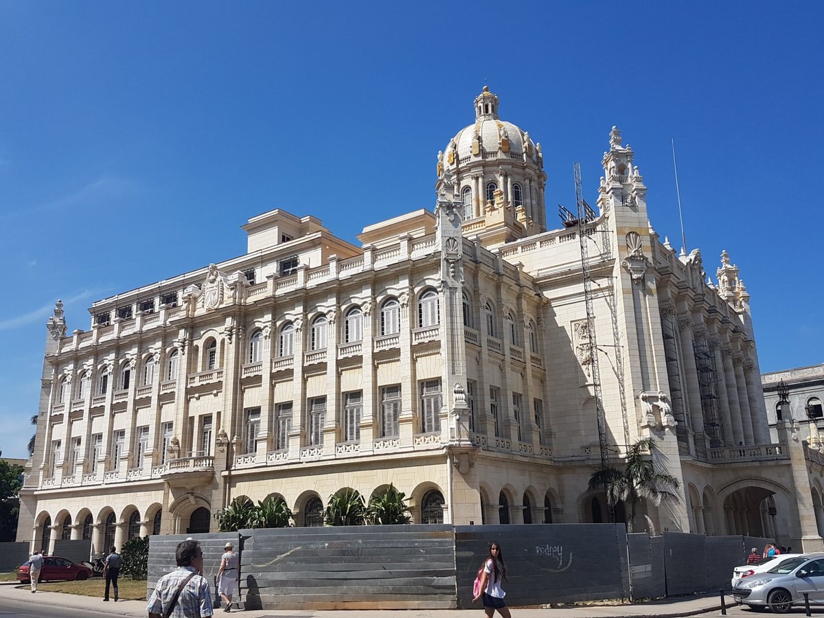 Museo De La Revolución (Havana) - Tripadvisor