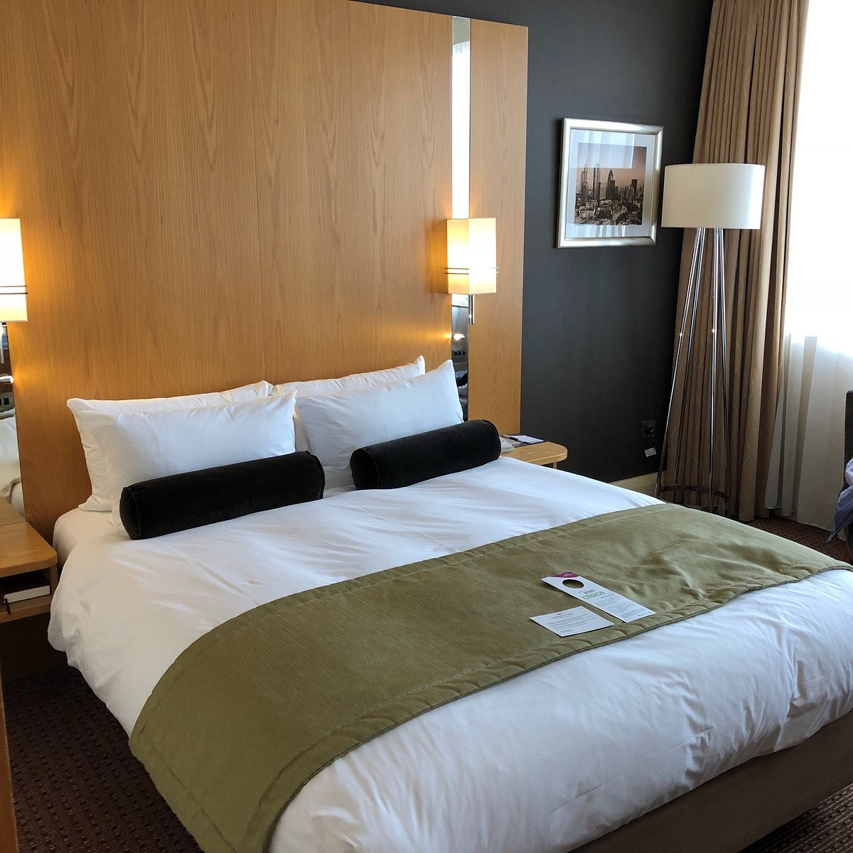 CROWNE PLAZA LONDON - EALING, AN IHG HOTEL (Лондон) - отзывы, фото и  сравнение цен - Tripadvisor