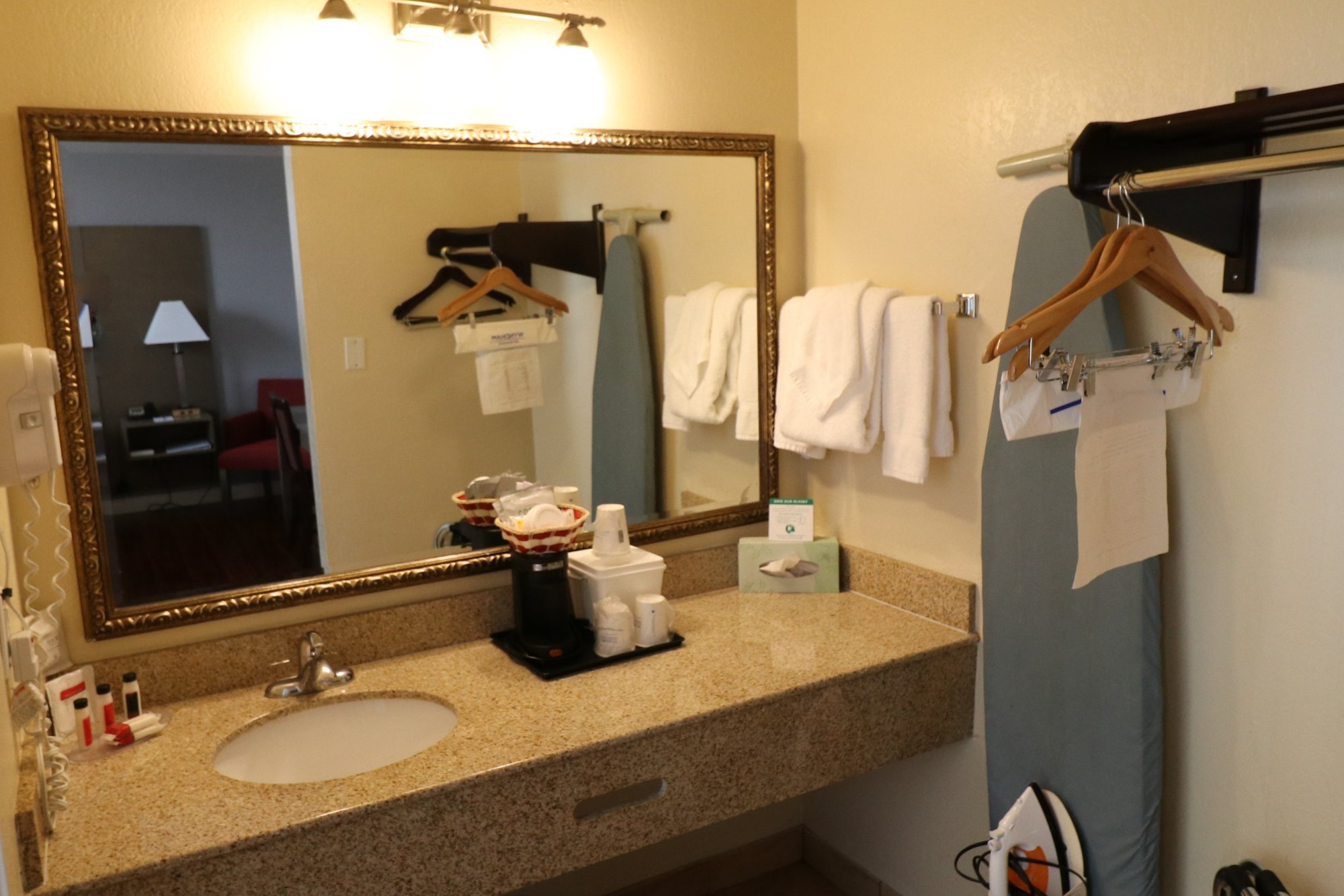Hotel photo 71 of Ramada by Wyndham San Diego Airport.