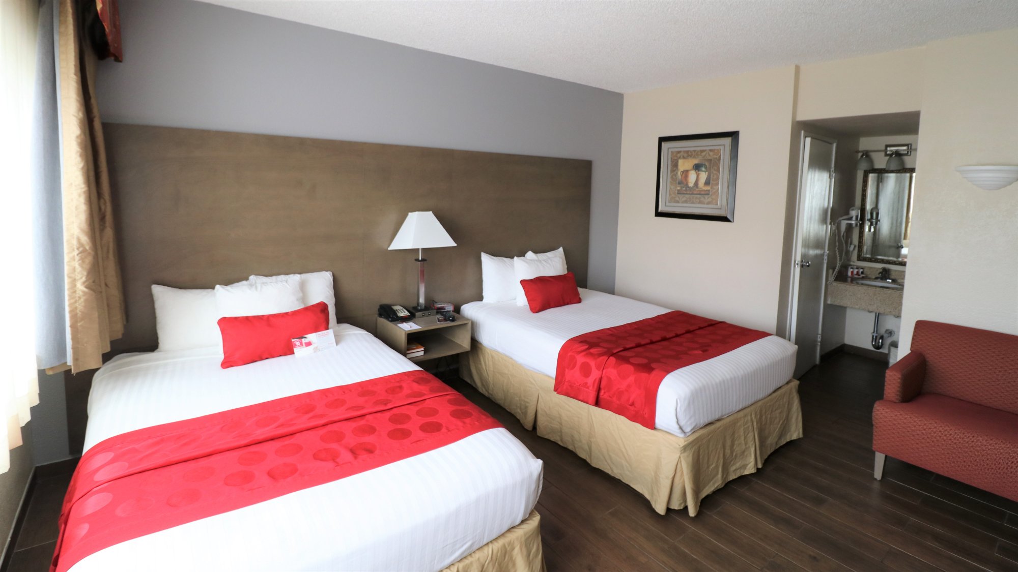 Hotel photo 38 of Ramada by Wyndham San Diego Airport.