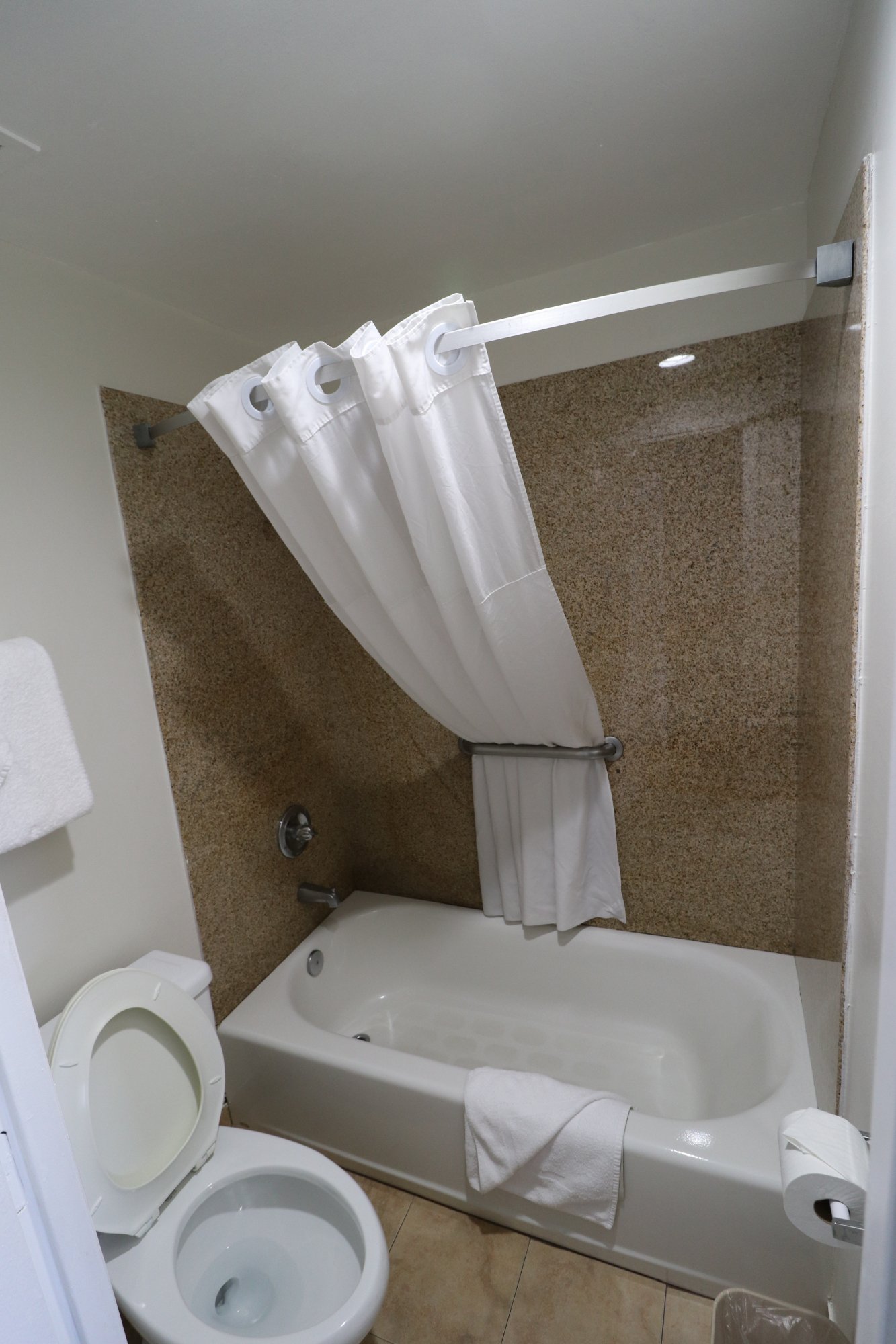 Hotel photo 24 of Ramada by Wyndham San Diego Airport.