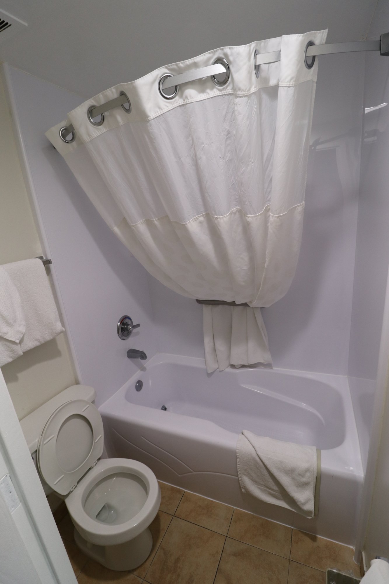Hotel photo 78 of Ramada by Wyndham San Diego Airport.