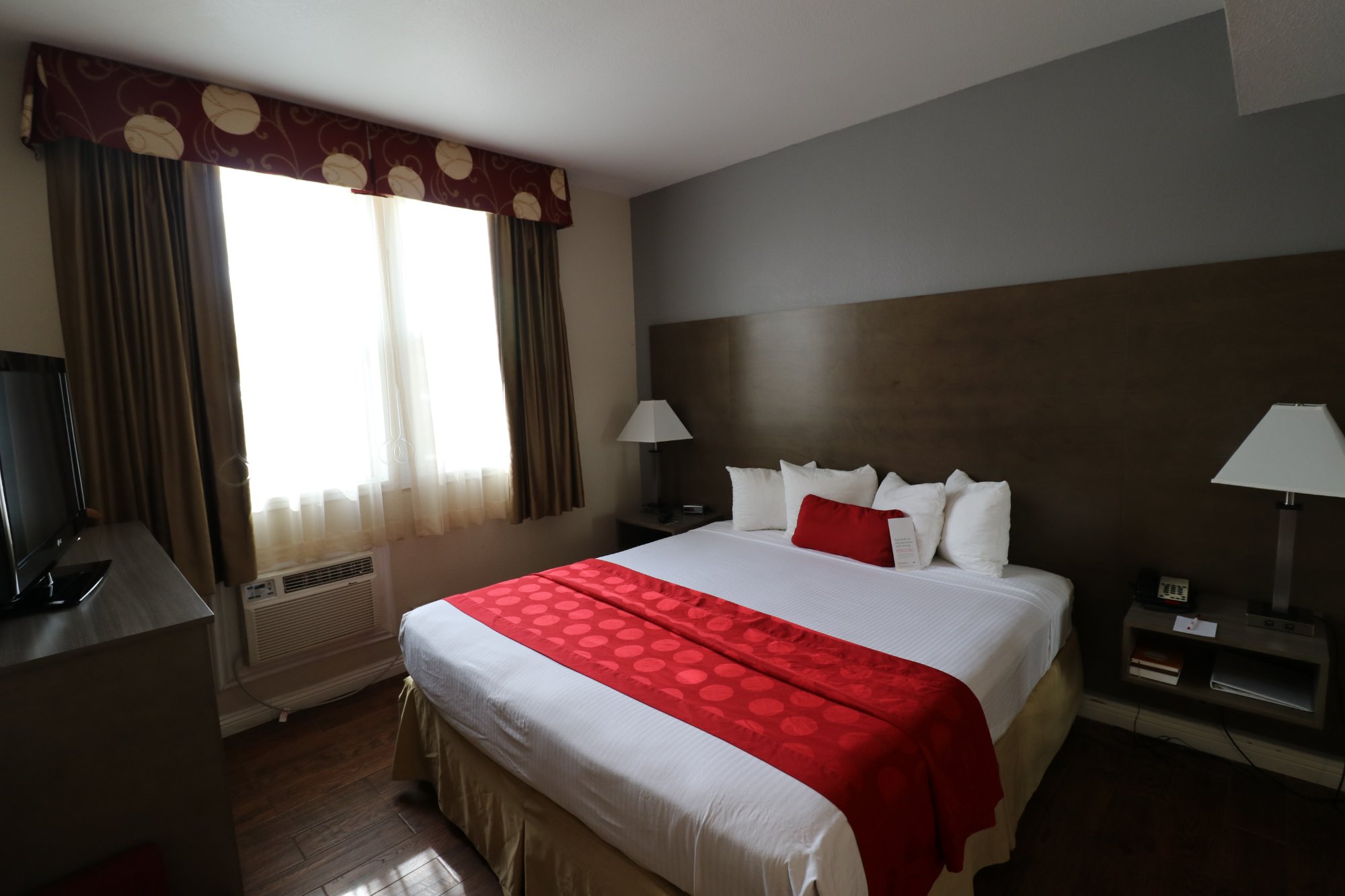 Hotel photo 8 of Ramada by Wyndham San Diego Airport.