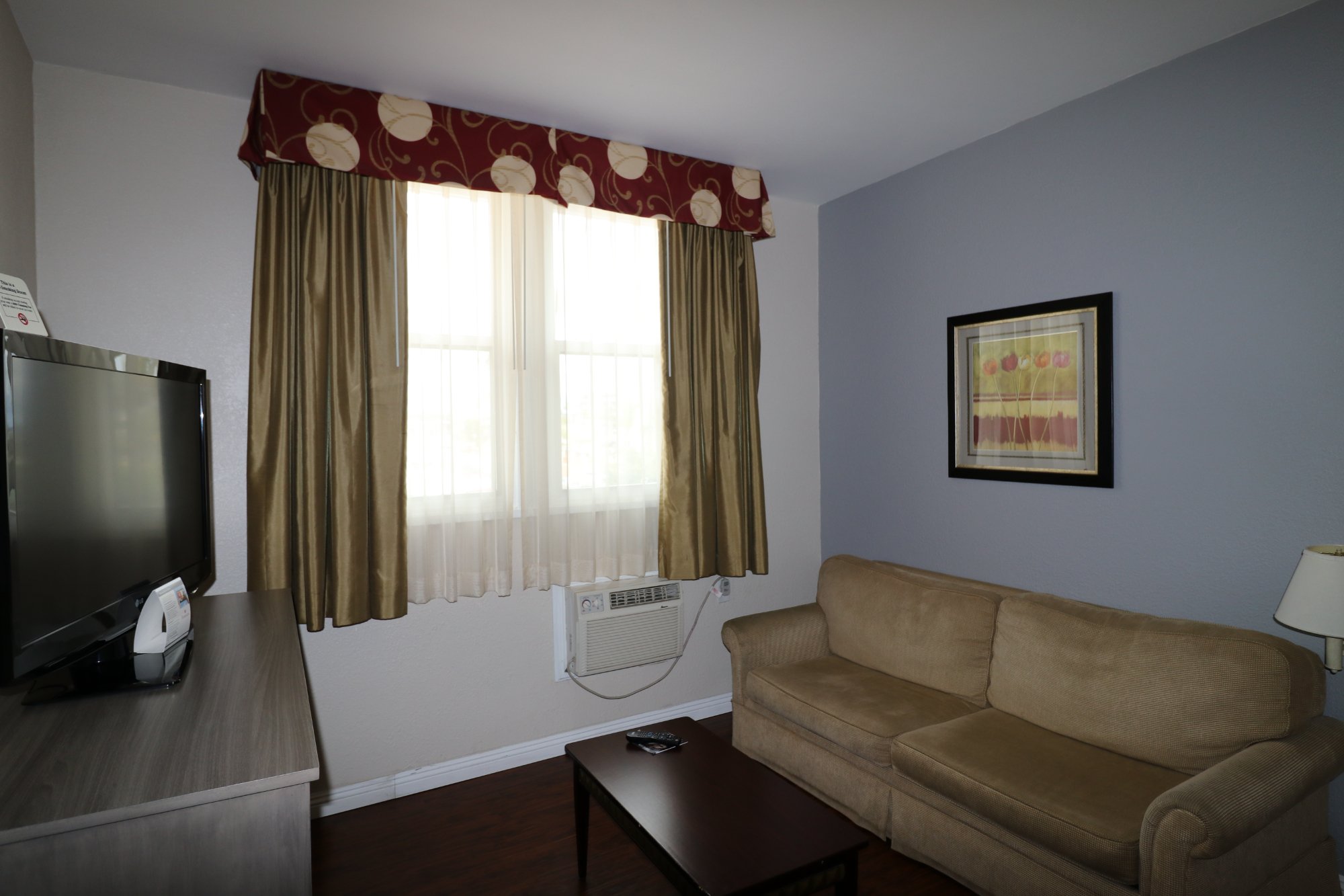 Hotel photo 77 of Ramada by Wyndham San Diego Airport.