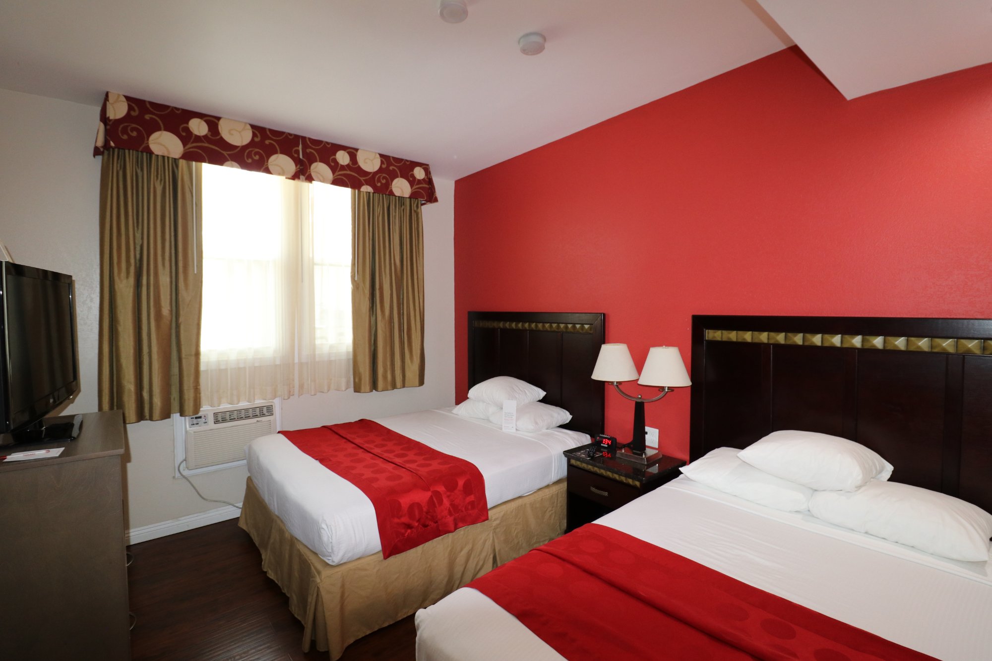 Hotel photo 44 of Ramada by Wyndham San Diego Airport.