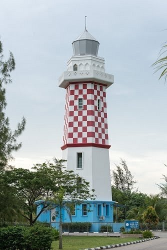 Lumut Lighthouse image