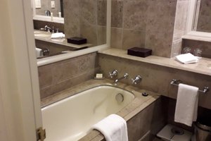 Room & Suite